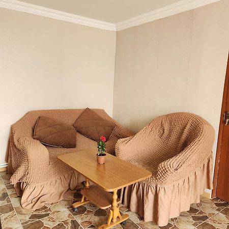 Guesthouse Ttt-1 Τυφλίδα Εξωτερικό φωτογραφία